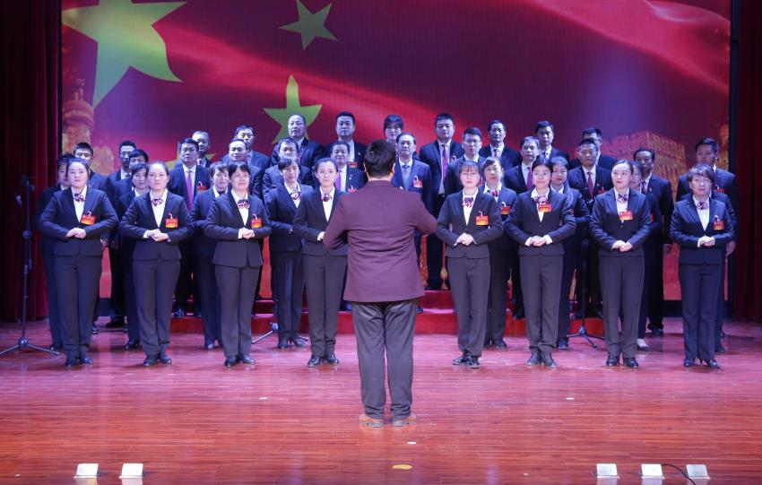 开云线上平台,开云（中国）2019年度工作动员大会---大合唱《团结就是力量》、《我爱你中国》